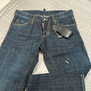 NWT DSQUARED2 jeans with classic red tag at buttonfly!
